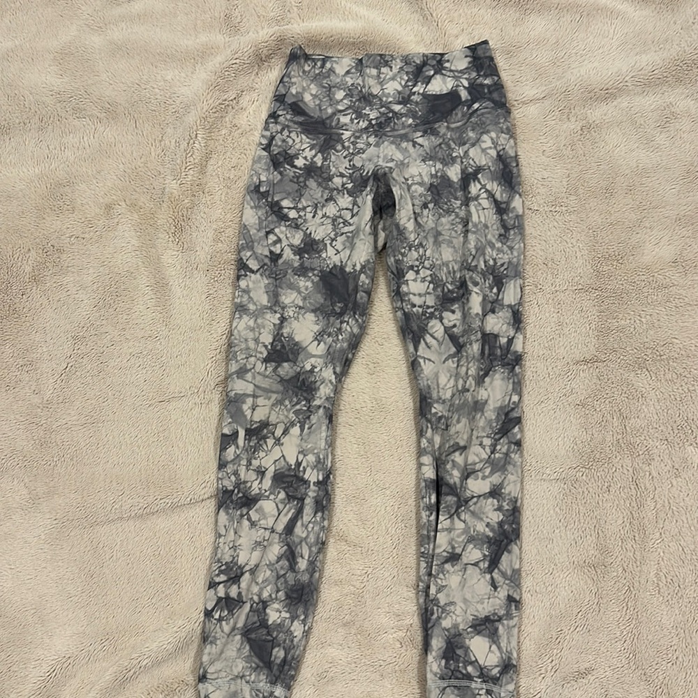 Marble Lulu leggings